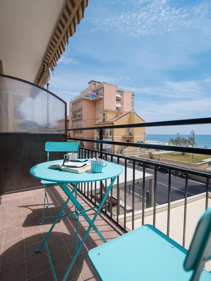 Babyaccommodation Family Experience III Pietra Ligure Εξωτερικό φωτογραφία